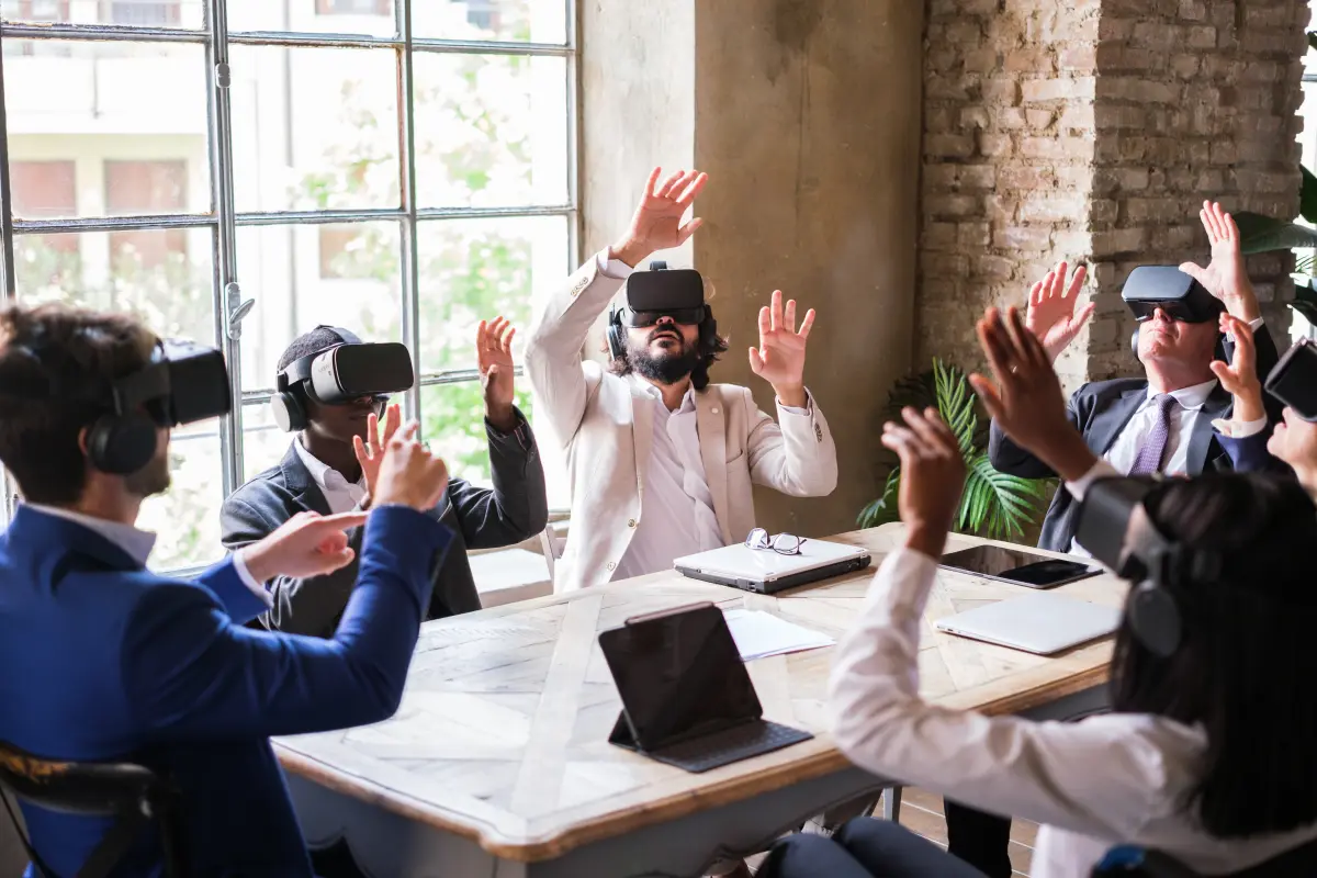 Team building virtual vs presencial: ¿Cuál elegir? | Implaya